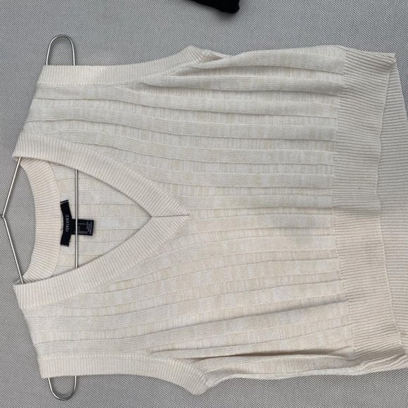 Forever 21 Beige Vest - Picture 2 of 4